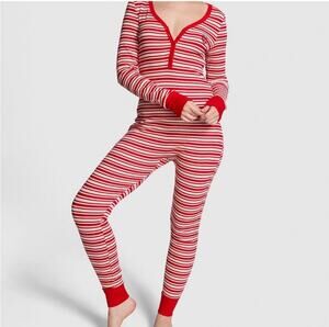 Victoria’s Secret PINK Onesie Pajamas M Red Striped Thermal Knit Union Suit